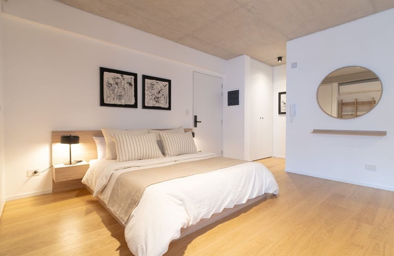 Аренда светлой меблированной студии, Реколета, Буэнос-Айрес, Аргентина